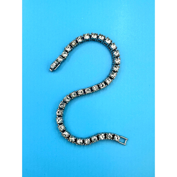 Tennis Bracelet 8" - Picture 4 of 15